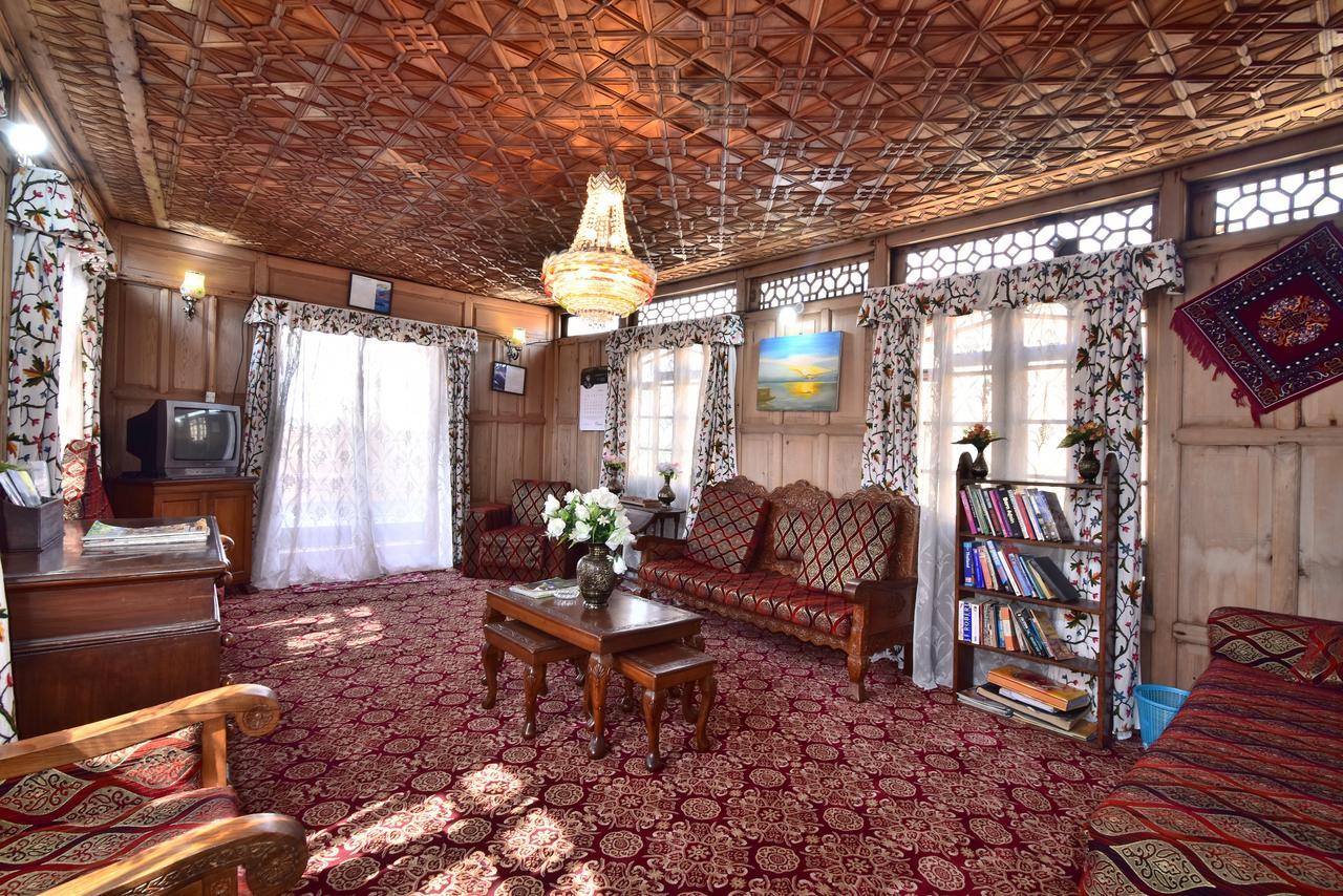 Golden Hopes Group Of Houseboats Hotel Srinagar  Ngoại thất bức ảnh
